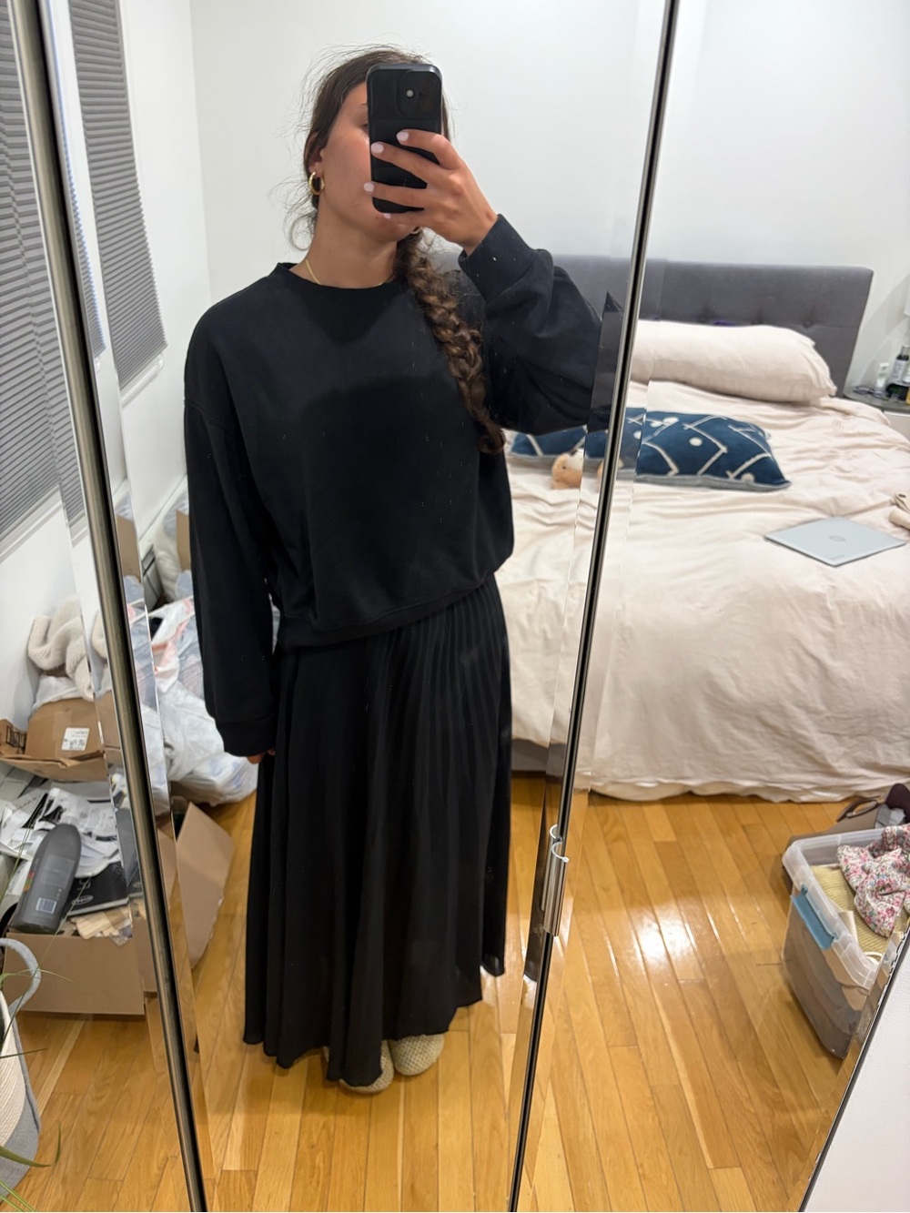 Black Women's Pleated Maxi skirt